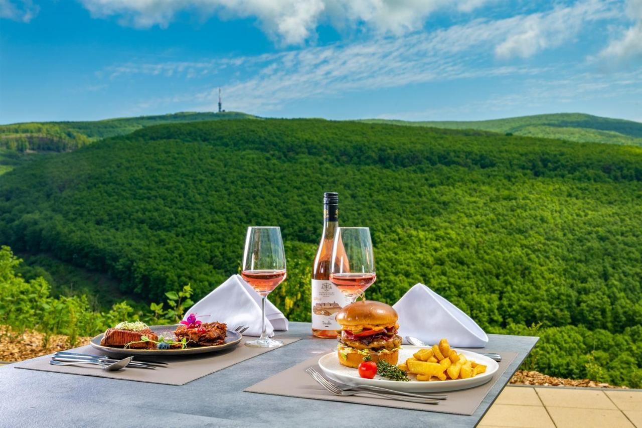 Hotel Ozon & Luxury Villas Mátraháza Kültér fotó